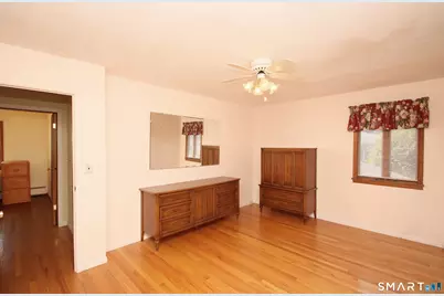 20 Smoke Hill Drive, New Fairfield, CT 06812 - Photo 15