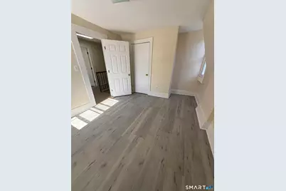 35 Cliff Street, Norwich, CT 06360 - Photo 11