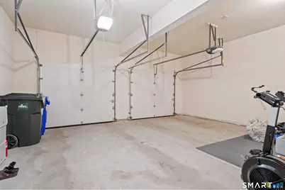 79 Cambridge Court #79, Simsbury, CT 06070 - Photo 29