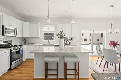 79 Cambridge Court #79, Simsbury, CT 06070 - Photo 7