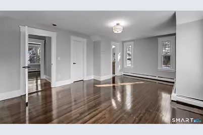 1054 Cooke Street, Waterbury, CT 06704 - Photo 15