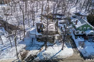 1054 Cooke St, Waterbury, CT 06704 - Photo 33