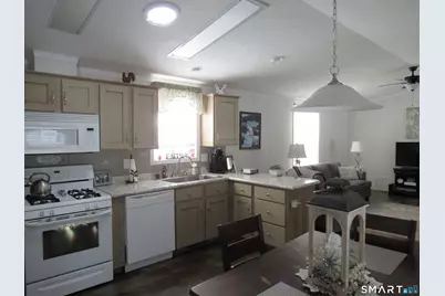 7 Blueberry Lane, Plymouth, CT 06786 - Photo 9