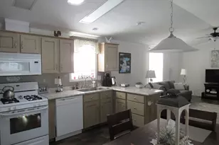 7 Blueberry Ln, Plymouth, CT 06786 - Photo 9