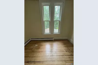 227 Broadway, Norwich, CT 06360 - Photo 7