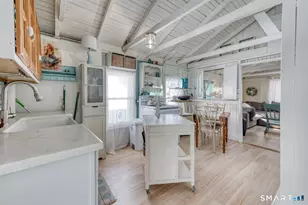 39 Middletown Ave, Old Saybrook, CT 06475 - Photo 9