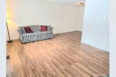 18 McIntosh Circle #18, Rocky Hill, CT 06067 - Photo 9