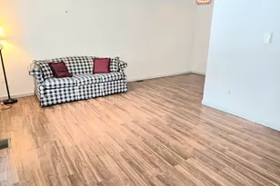 18 McIntosh Cir, Rocky Hill, CT 06067 - Photo 9