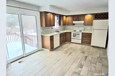 18 McIntosh Circle #18, Rocky Hill, CT 06067 - Photo 3