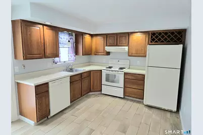 18 McIntosh Circle #18, Rocky Hill, CT 06067 - Photo 5