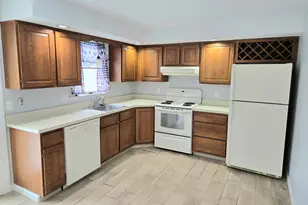 18 McIntosh Cir, Rocky Hill, CT 06067 - Photo 5