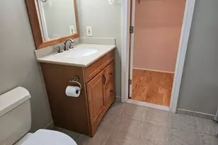 18 McIntosh Cir, Rocky Hill, CT 06067 - Photo 17