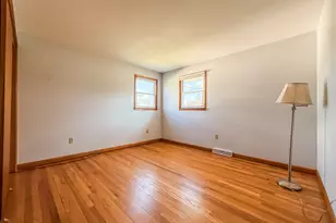 27 Londonderry Dr, Wallingford, CT 06492 - Photo 11