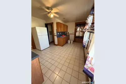 91 Alma Street #2nd Floor, Waterbury, CT 06705 - Photo 3