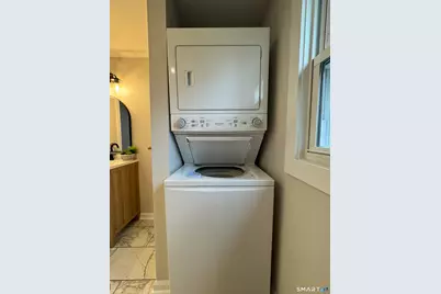 327 Concord Street, New Haven, CT 06512 - Photo 9