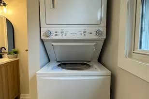 327 Concord St, New Haven, CT 06512 - Photo 9