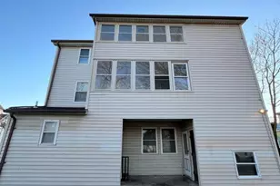 6 Pleasant St, Norwalk, CT 06855 - Photo 15