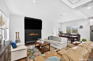 16 Cornwall Rd, Norwalk, CT 06850 - Photo 9