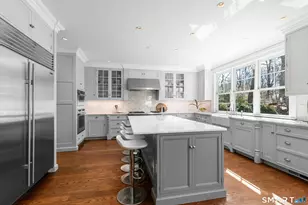 44 Andrews Dr, Darien, CT 06820 - Photo 9