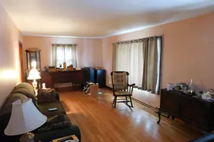 34 Cornwall Dr, Windsor Locks, CT 06096 - Photo 5