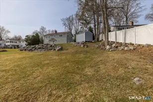 15 Driftway Point Rd, Danbury, CT 06811 - Photo 29