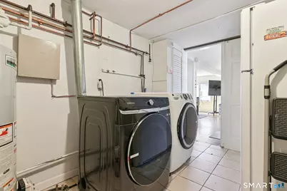 1010 Ocean Avenue, West Haven, CT 06516 - Photo 11