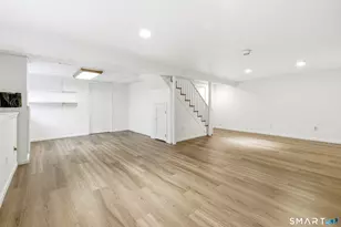 6 Heritage Ln, Simsbury, CT 06070 - Photo 29