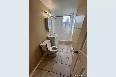 32 Bedford Street #A, Hartford, CT 06120 - Photo 5