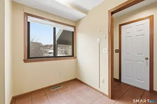 503 Mill Pond Dr, South Windsor, CT 06074 - Photo 7