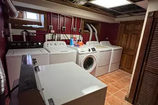 162 Fox St, Bridgeport, CT 06605 - Photo 19