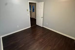 52 Crown St, Naugatuck, CT 06770 - Photo 11