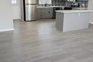 316 High Rd, Berlin, CT 06037 - Photo 1