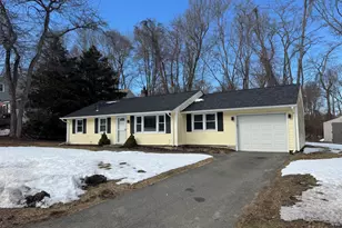 12 Nutmeg Dr, Clinton, CT 06413 - Photo 1