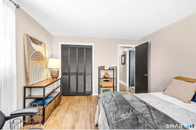 9 Hale Road, Enfield, CT 06082 - Photo 19