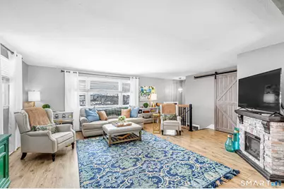 9 Hale Road, Enfield, CT 06082 - Photo 3