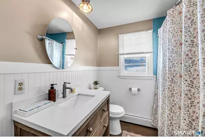 9 Hale Road, Enfield, CT 06082 - Photo 15