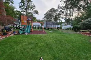 43 Bateswood Rd, Waterbury, CT 06706 - Photo 11