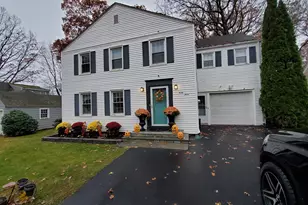 43 Bateswood Rd, Waterbury, CT 06706 - Photo 1