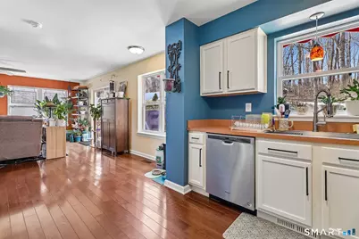 154 Hull Street, Ansonia, CT 06401 - Photo 17