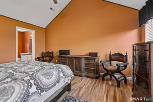 154 Hull St, Ansonia, CT 06401 - Photo 23