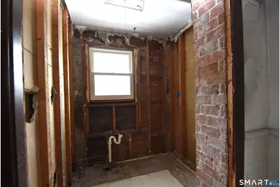 31 Mountain Street, Vernon, CT 06066 - Photo 17