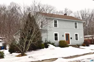 31 Mountain St, Vernon, CT 06066 - Photo 1