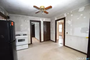 31 Mountain St, Vernon, CT 06066 - Photo 15