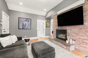 32 Berndale Dr, Westport, CT 06880 - Photo 9