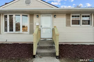 51 Dydo Dr, Montville, CT 06382 - Photo 3