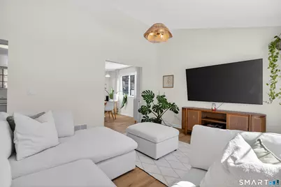 19 Running Brook Drive, Waterbury, CT 06704 - Photo 7