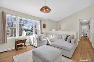 19 Running Brook Dr, Waterbury, CT 06704 - Photo 9