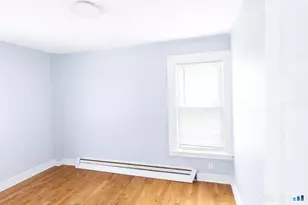 35 Saltonstall Ave, New Haven, CT 06513 - Photo 7