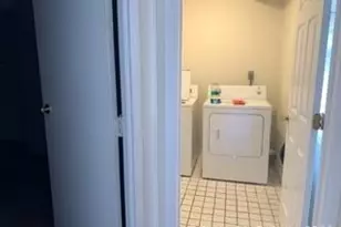 56 Edgewood Ave, New Haven, CT 06518 - Photo 13