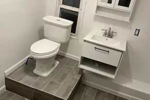 537 Hollister Ave, Bridgeport, CT 06607 - Photo 9